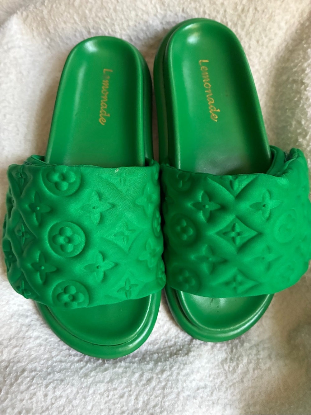 Lemonade sandals size 6 LV design NEW - Picture 5 of 5